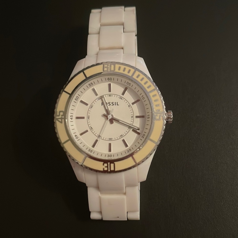 Fossil watch